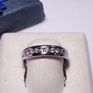 Estate .50ctw Natural Diamond Comfort Fit S9 Gents 14Kt WG 5mm Channel Band23883
